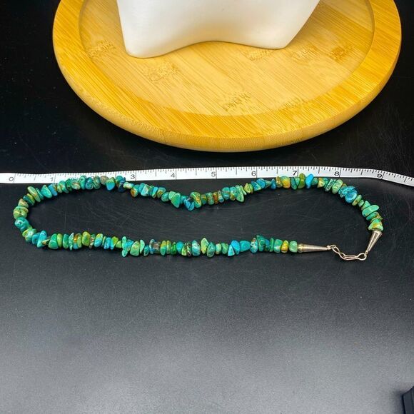 Ladies 18” multiple rough cut turquoise stones necklace with 925 silver clasp - Picture 3 of 8